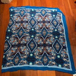 New with tags Vera Bradley oversized scarf